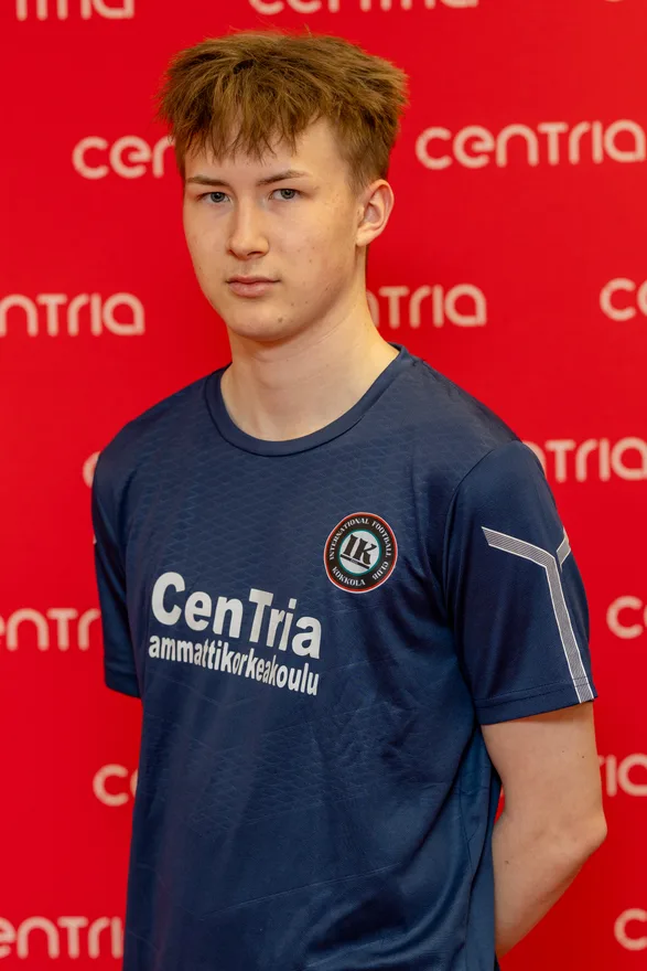 ROOPE MÄNNISTÖ